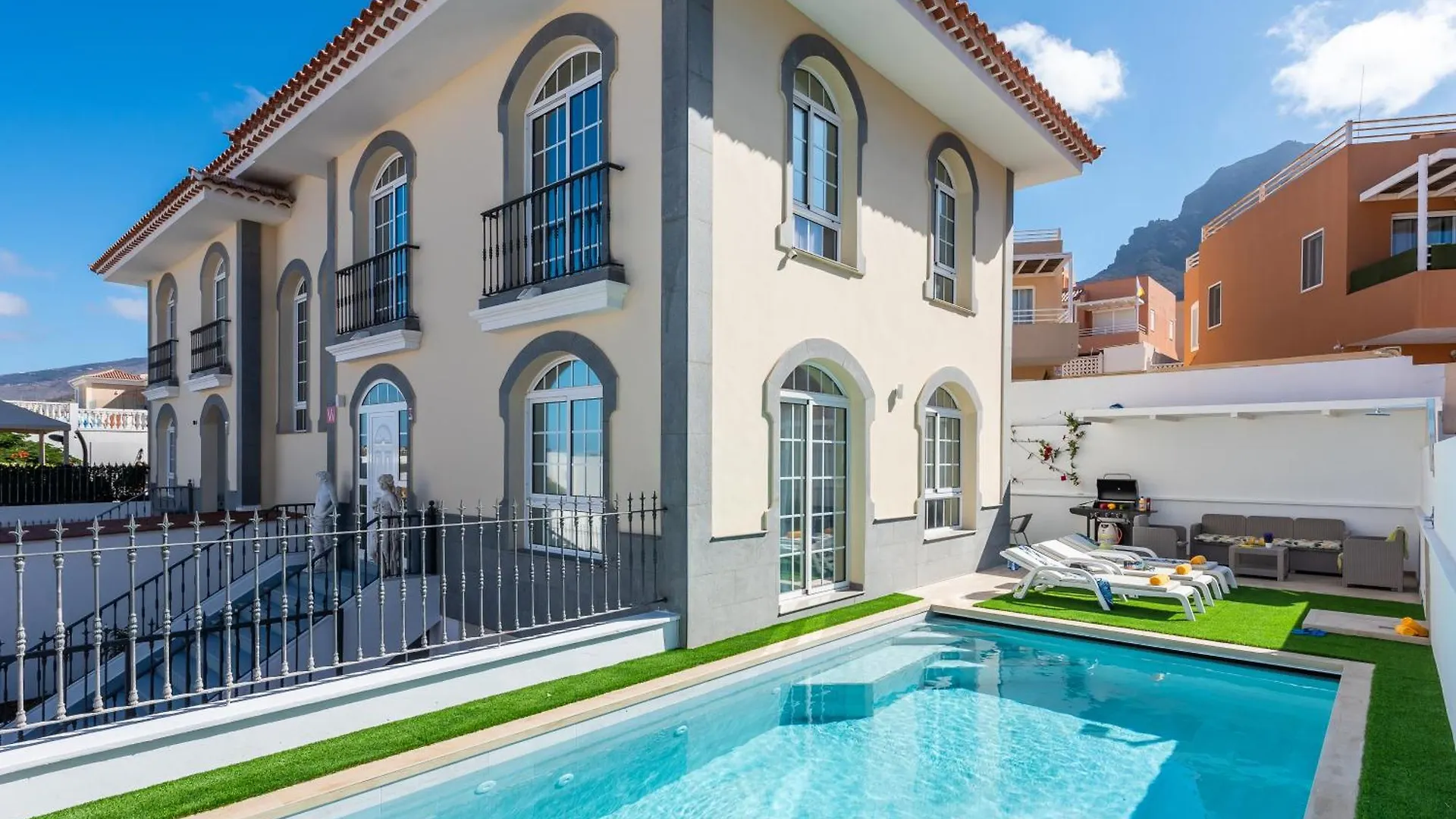 Villa Marzella - Luxury Costa Adeje